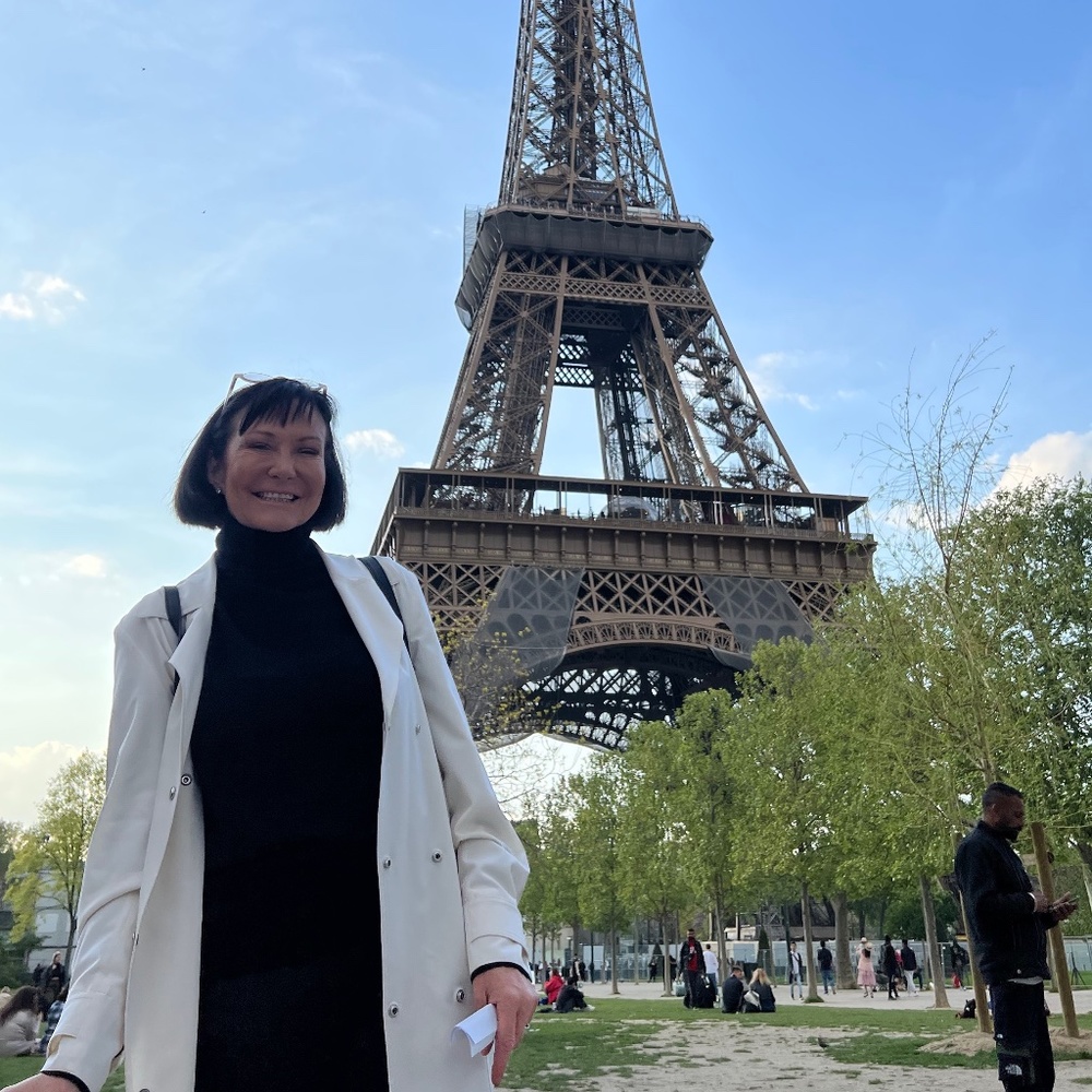 Meet your Posher, Leigh